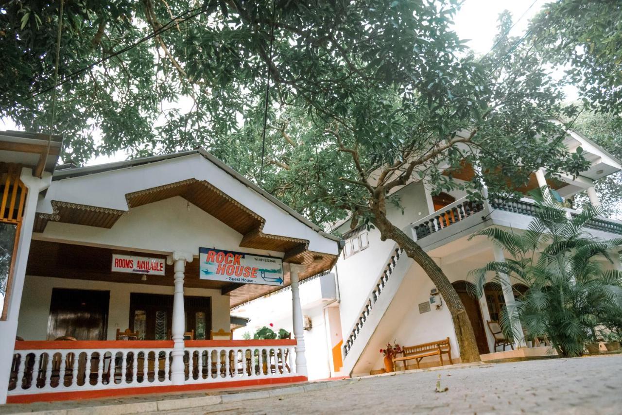 Отель Rock House Унаватуна Экстерьер фото